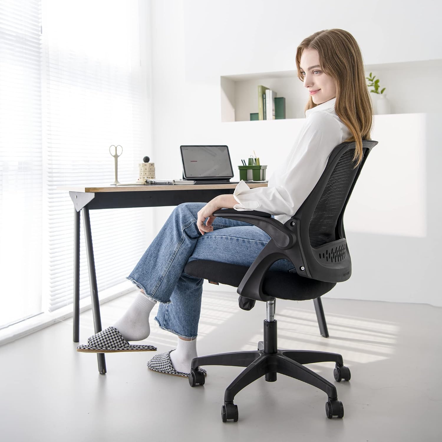 Ergonomic Mesh Office Chair with Flip Arms